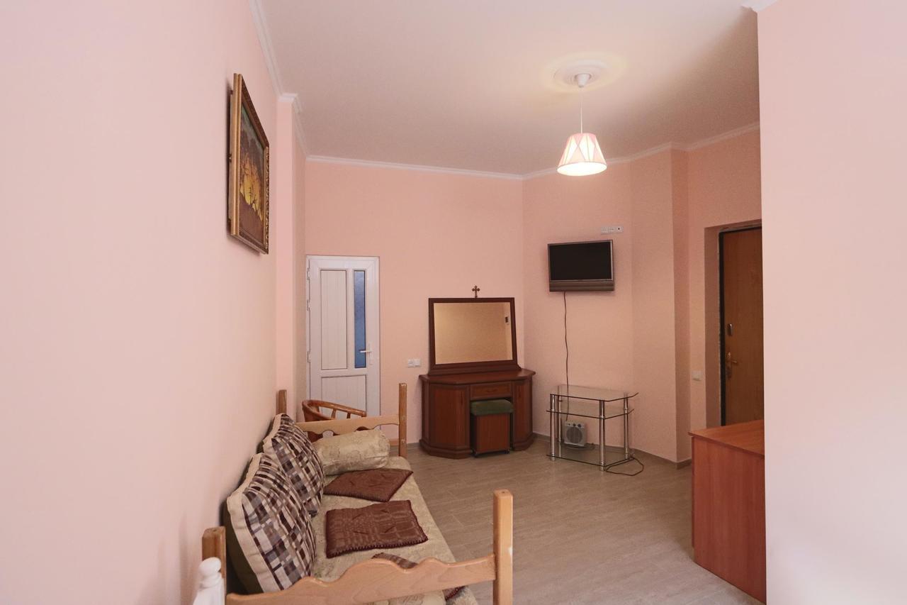 Garnim Guest House Erevan Exterior foto