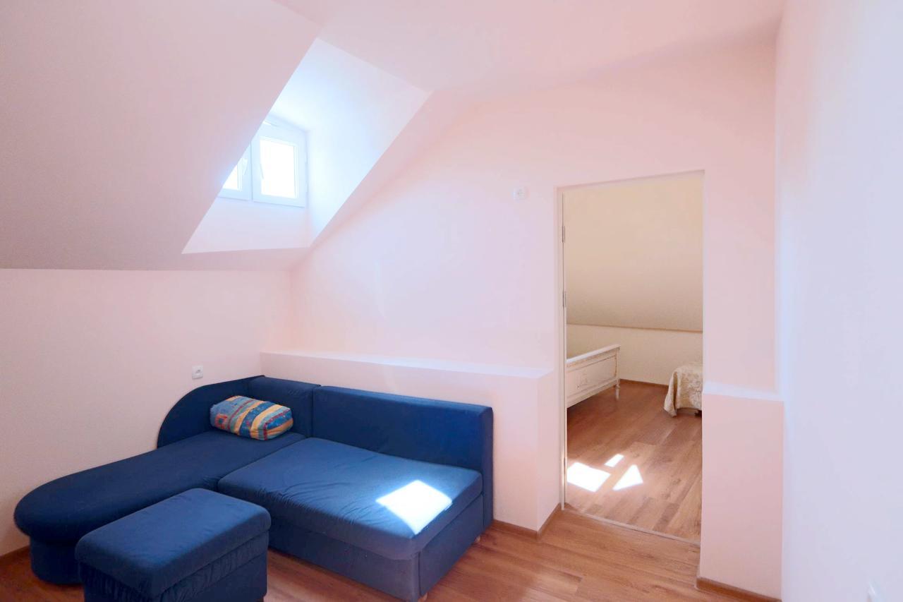 Garnim Guest House Erevan Exterior foto
